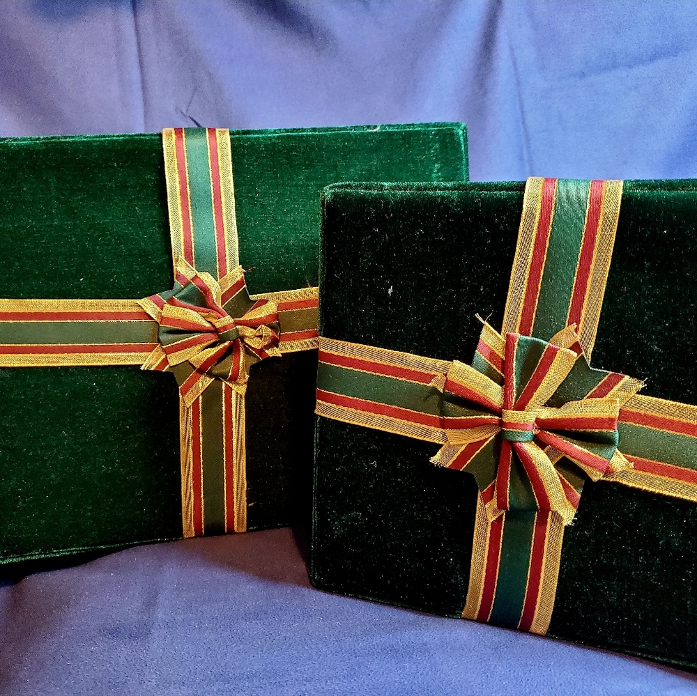 Gift box - Picture 3 of 8